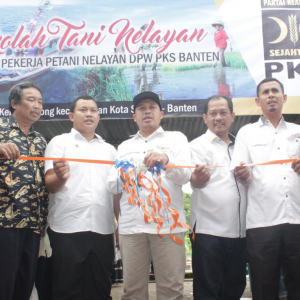 Sekolah Tani Nelayan (STN) di Saung Lele Mujiyanto